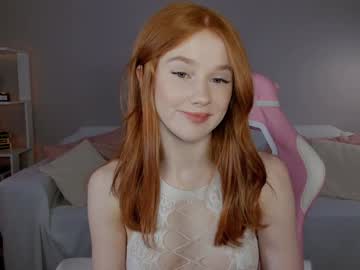 leahsthetics's chat room