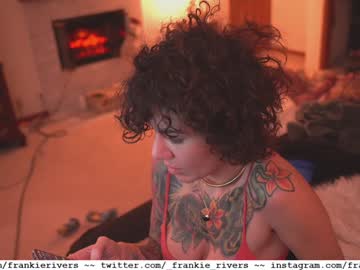 _frankie_rivers's chat room