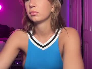 brielledaviss's chat room