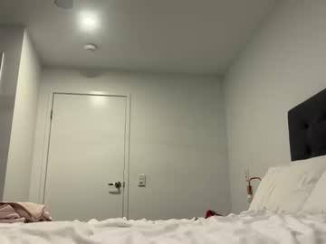 naomirhoades's chat room