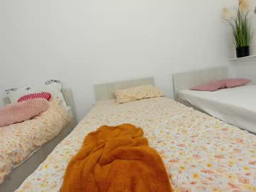 ehotlovea's chat room