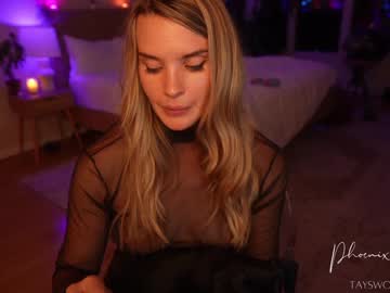 phoenix_taylor's chat room