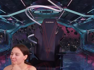 kittycaitlin's chat room