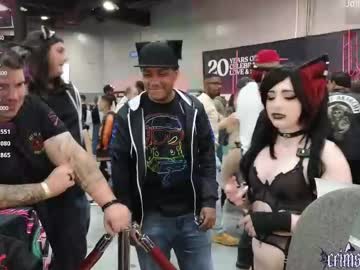 crimsonkitten's chat room