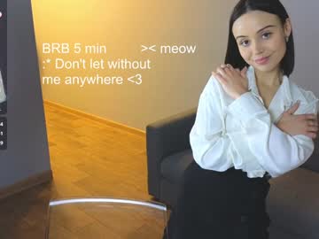 poppypaws's chat room