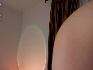 fit___girl's chat room