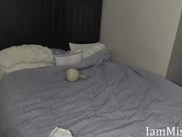 iammisstery's chat room