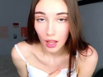 lovepilll's chat room