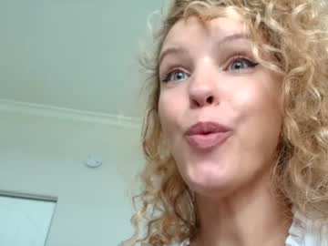 theislandgirl's chat room