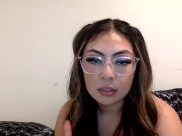 saraluvvs's chat room