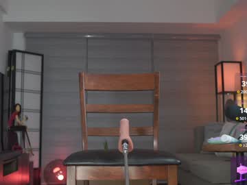 belle_adrienne's chat room