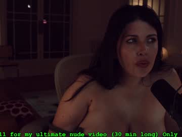 mila_'s chat room