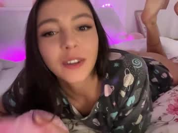 keirasworld's chat room