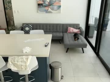 camiliakxoxo's chat room