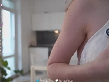 lynnalltop's chat room