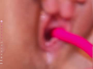 lucie_beltran's chat room