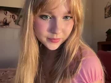kittengirlxo's chat room
