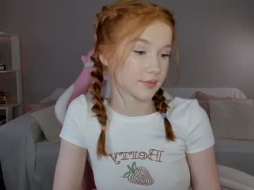 leahsthetics's chat room