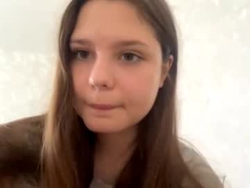 kitty_shy89's chat room