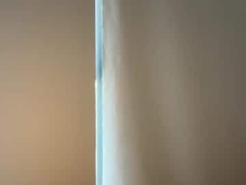 emillyyyx's chat room
