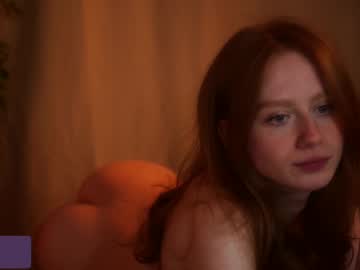 lizzy_blaze's chat room