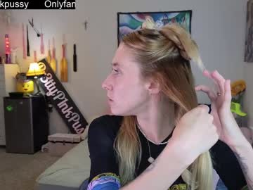 pr3ttyp1nkpussy's chat room