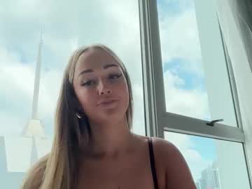 luvlivvyy's chat room