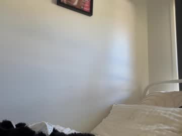 luvlivvyy's chat room