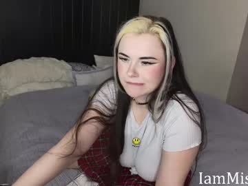 iammisstery's chat room