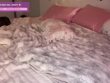 jocelyynn's chat room