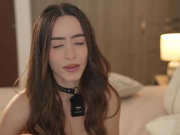 emyii's chat room