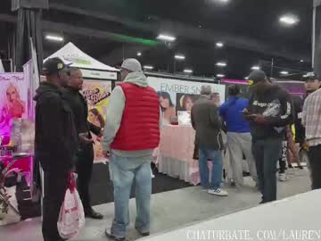 laurenphillips's chat room