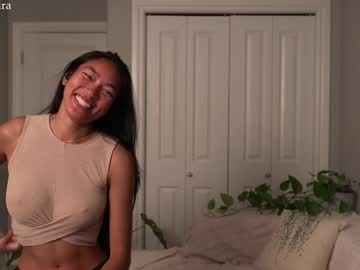 littlemiss_kira's chat room