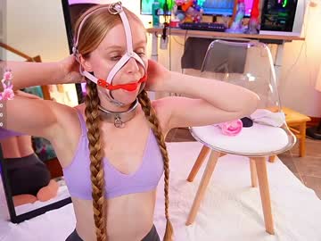 emmasky69's chat room
