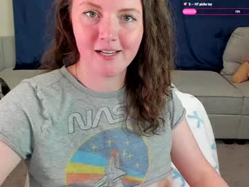 haylee_love's chat room