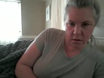 madisonfelicia's chat room