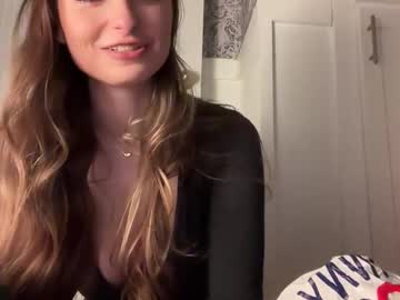 fantasyella's chat room