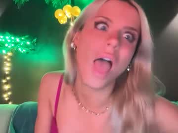 ella_hill's chat room