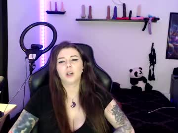 bigtittedtattedlesbian's chat room