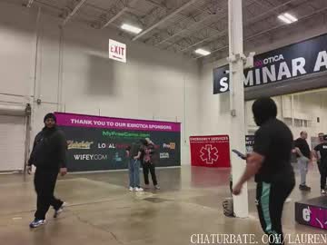 laurenphillips's chat room