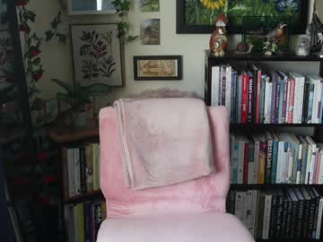 ellynaomi's chat room