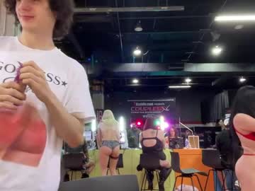 eve003300's chat room