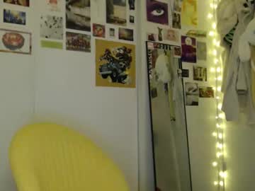 cypresskneez's chat room