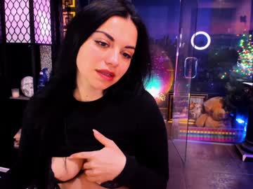 alma_pearl's chat room