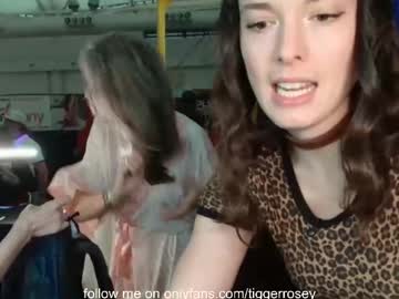 tiggerrosey's chat room