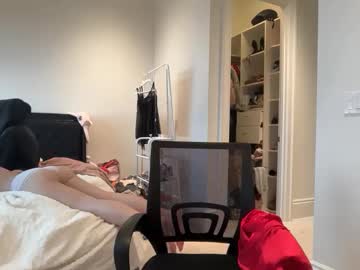 lunarose17's chat room