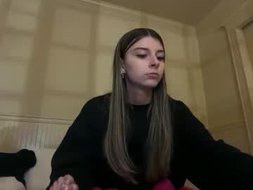 clairewalkerrr's chat room