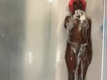 kinkycoupleinteracial's chat room