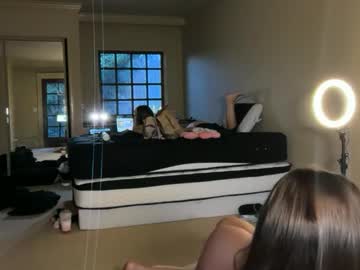 oliviacarterrr's chat room