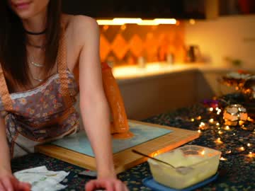 newchloe18's chat room